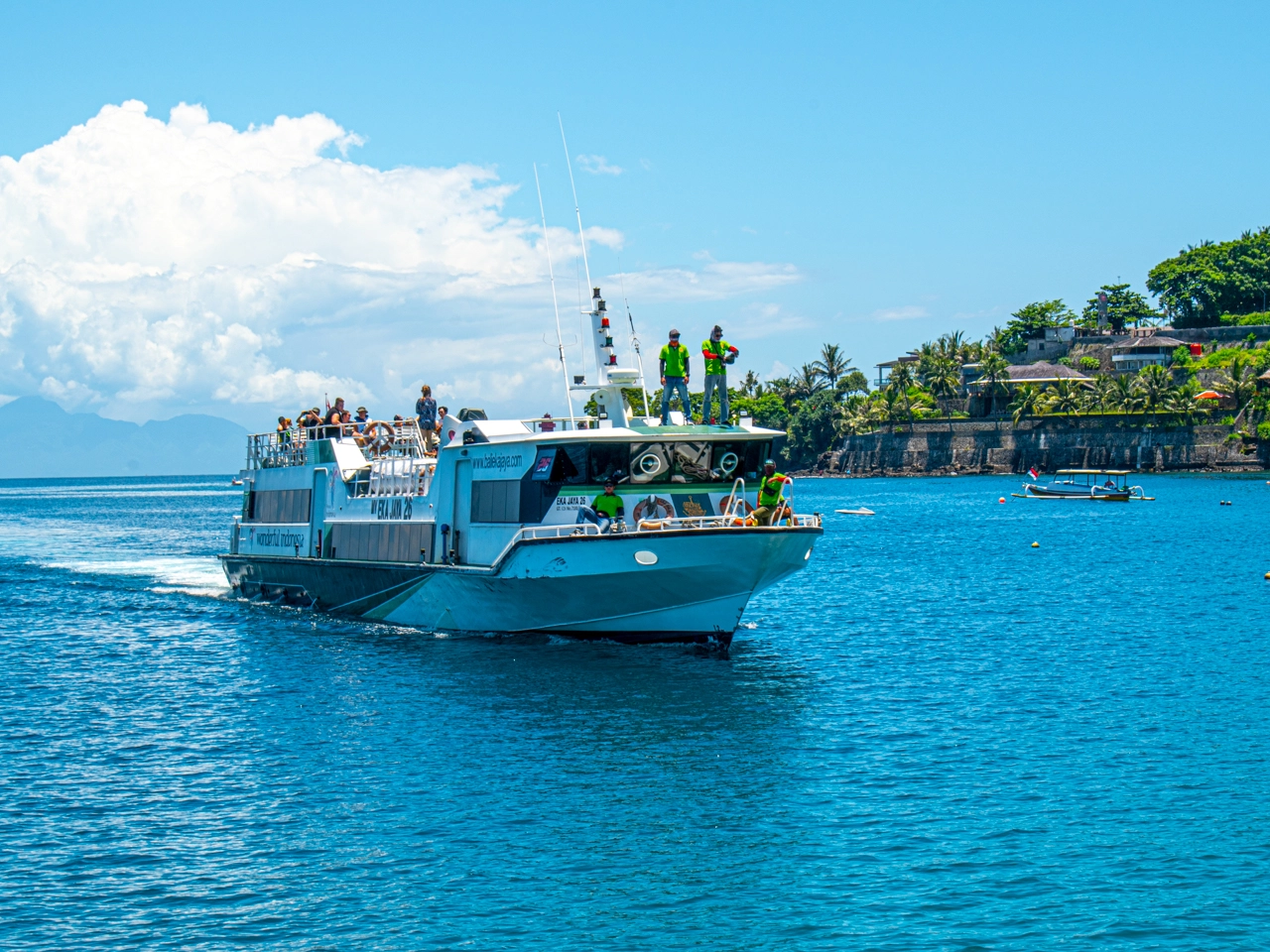 fast boat to get around bali