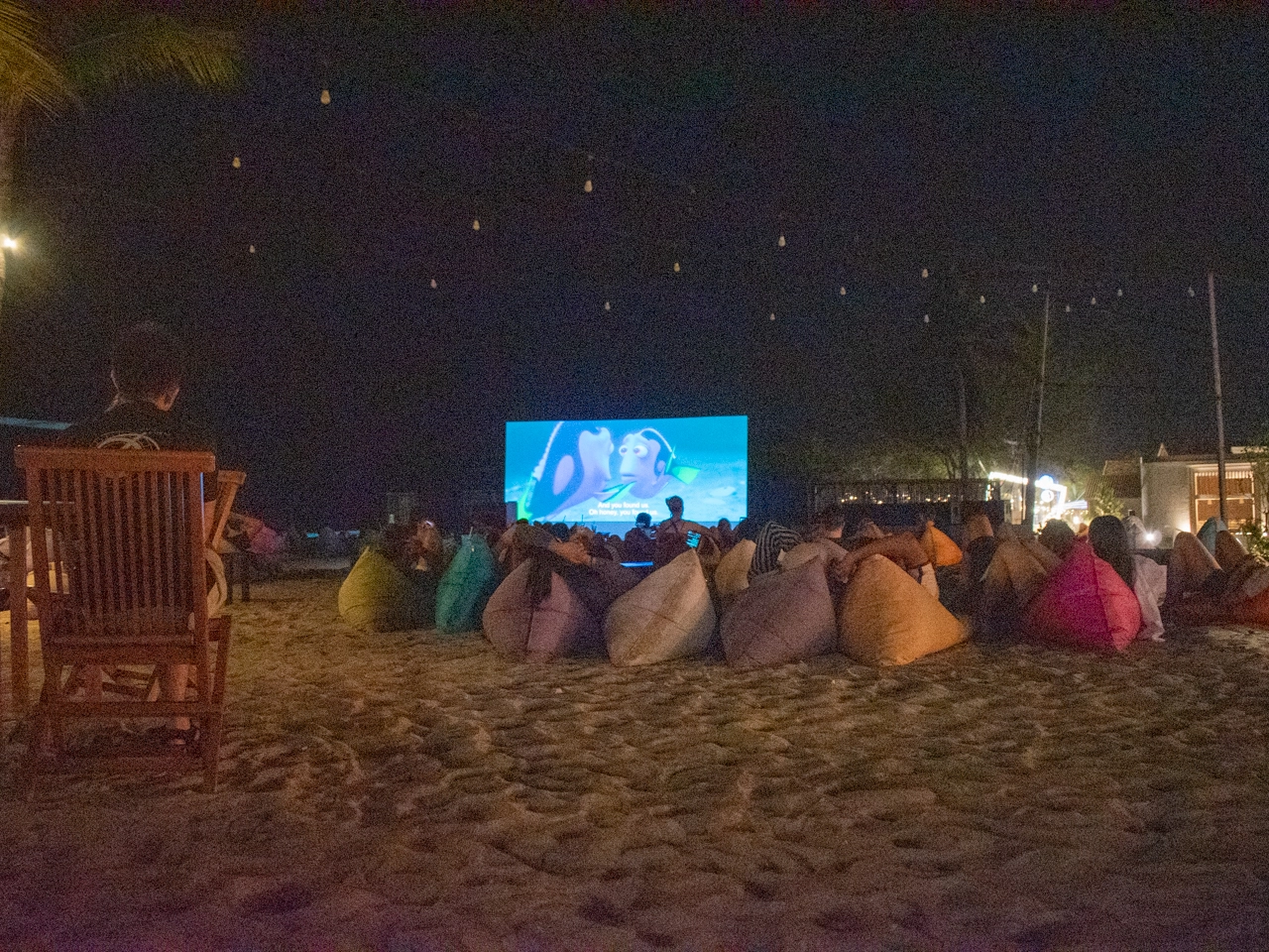 aston sunset open air night cinema gili trawangan