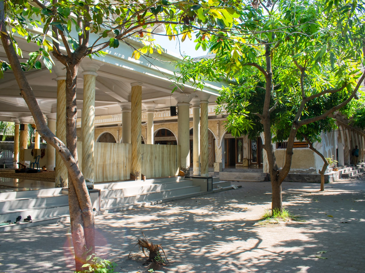 baiturrahman mosque buildings