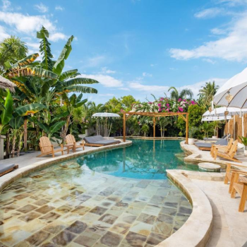 gili teak beach front resort