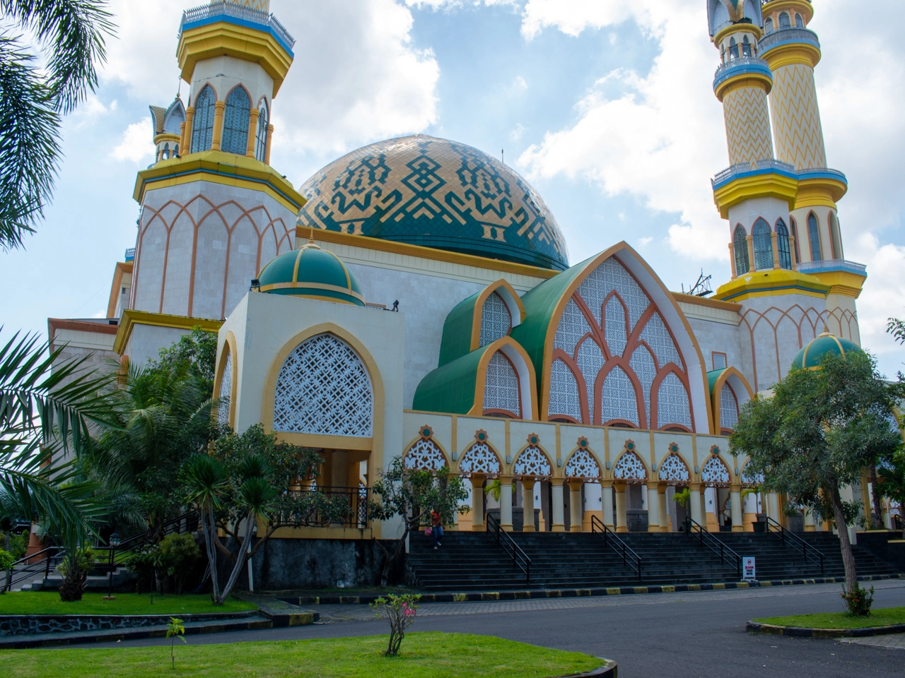 great mosque in lombok