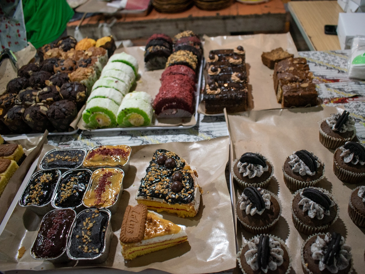 desserts at gili trawangan night market