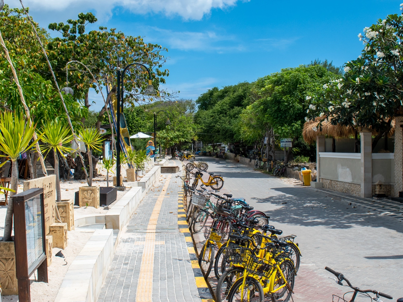 south beach 1 gili trawangan street view