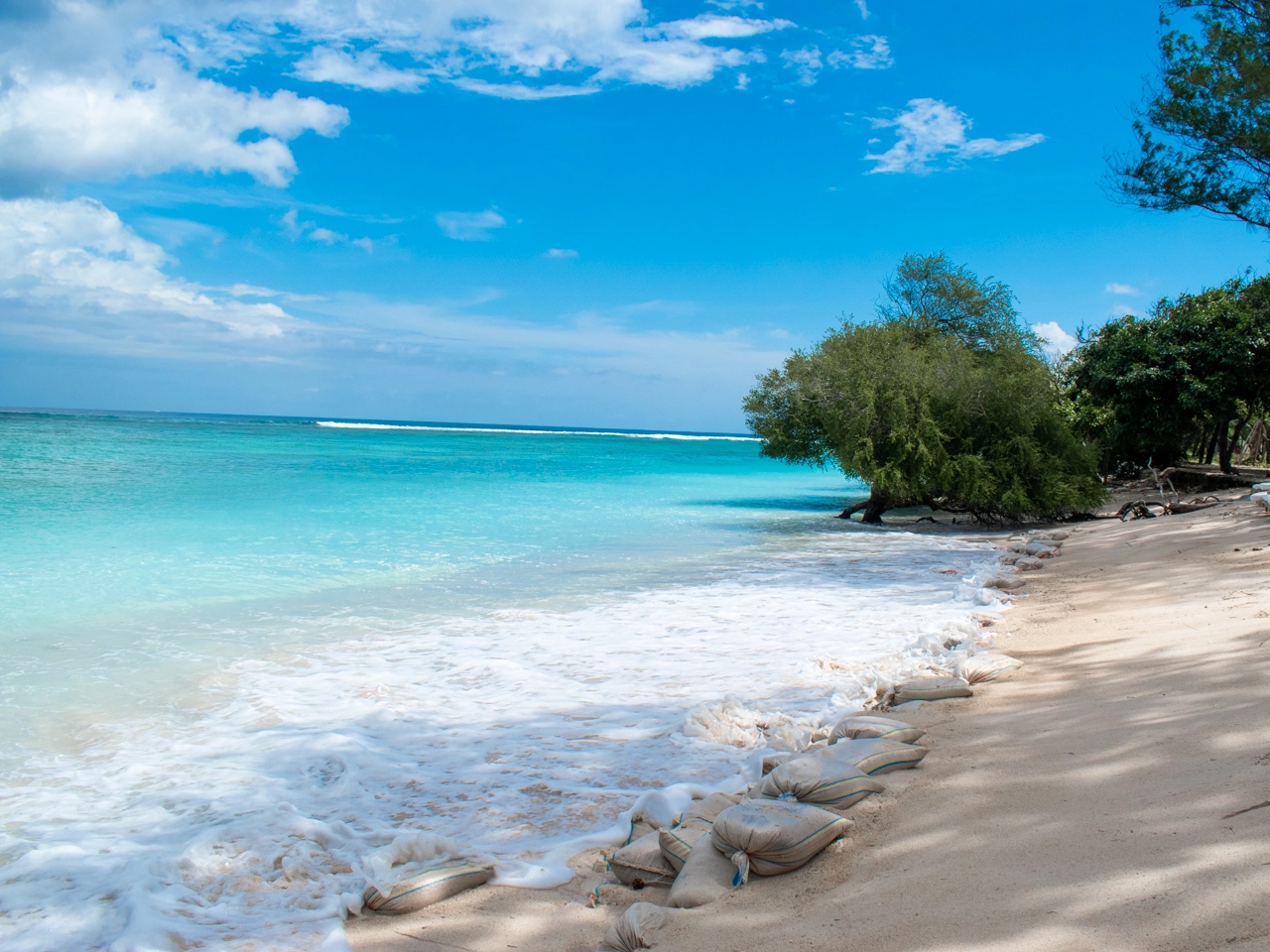 gili trawangan south beach 3