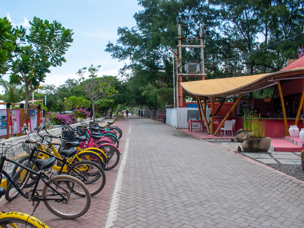 street view at gili trawangan southwest beach