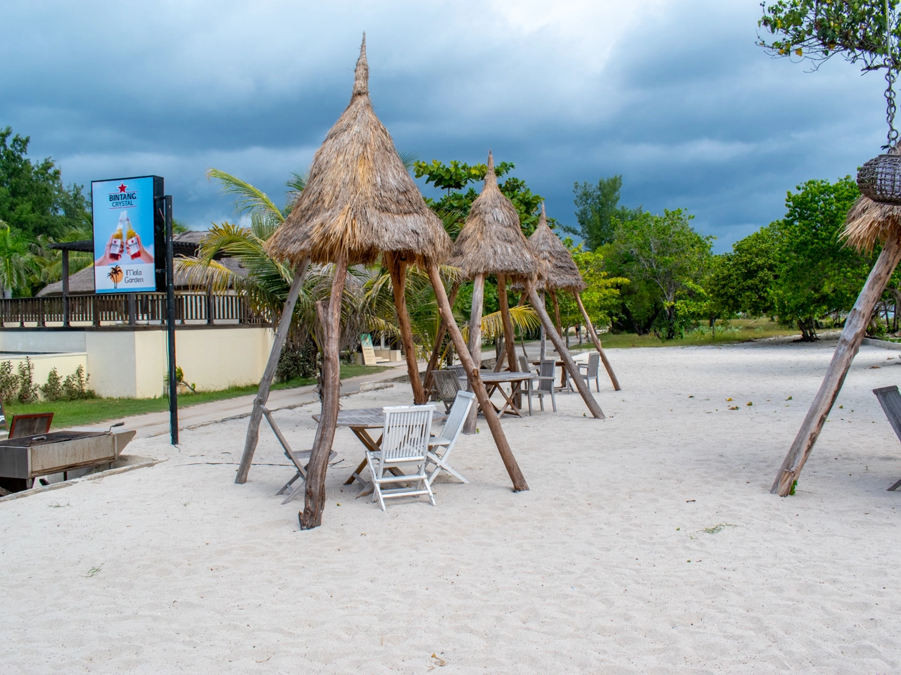 beachfront restaurant at the west beach 3 on gili trawangan